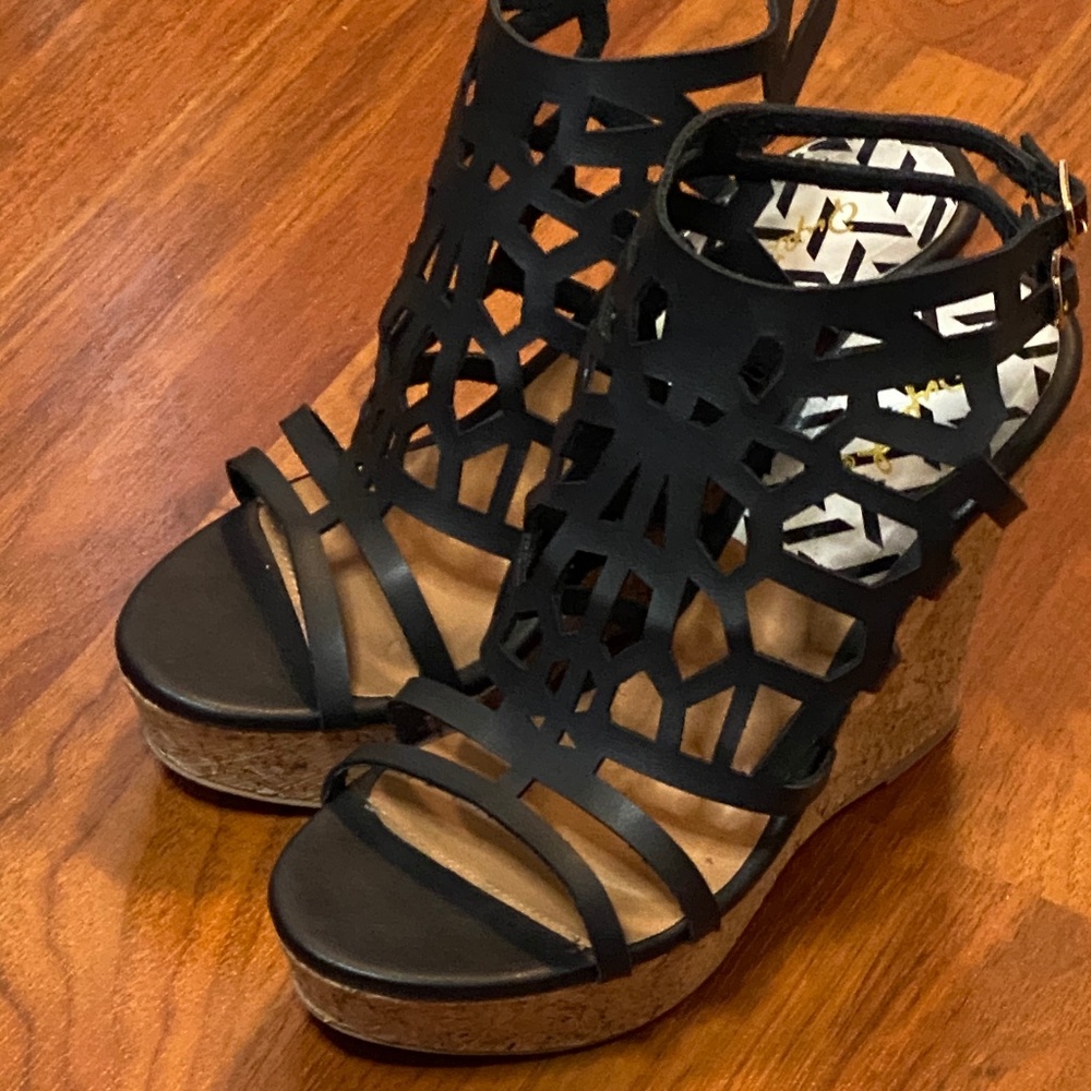 Women’s Wedge Sandal